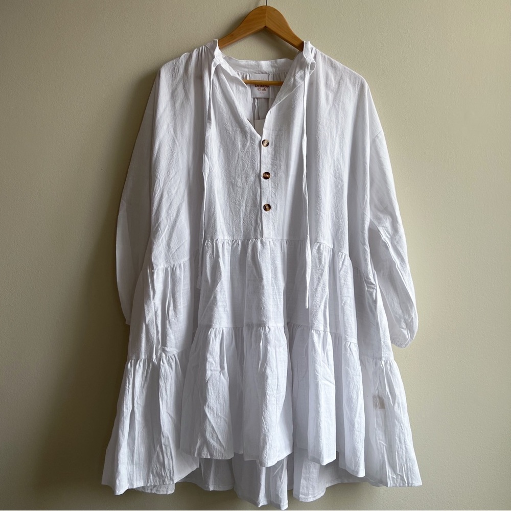 The Lullaby Club Avalon Smock Dress (White, S/M)